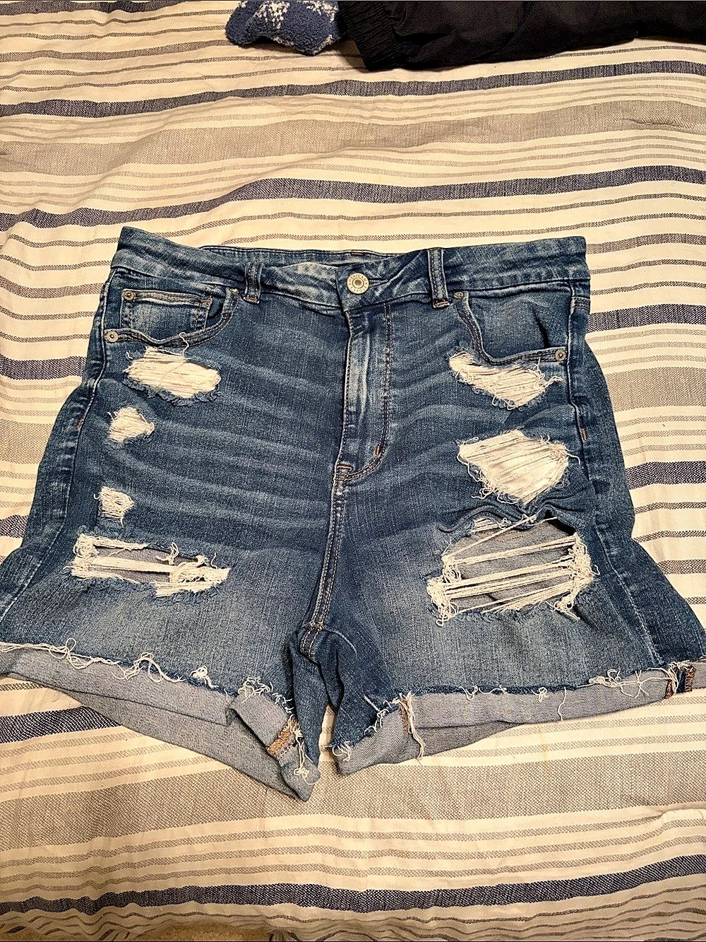 American Eagle Outfitters Blue Distressed Denim Jean Shorts